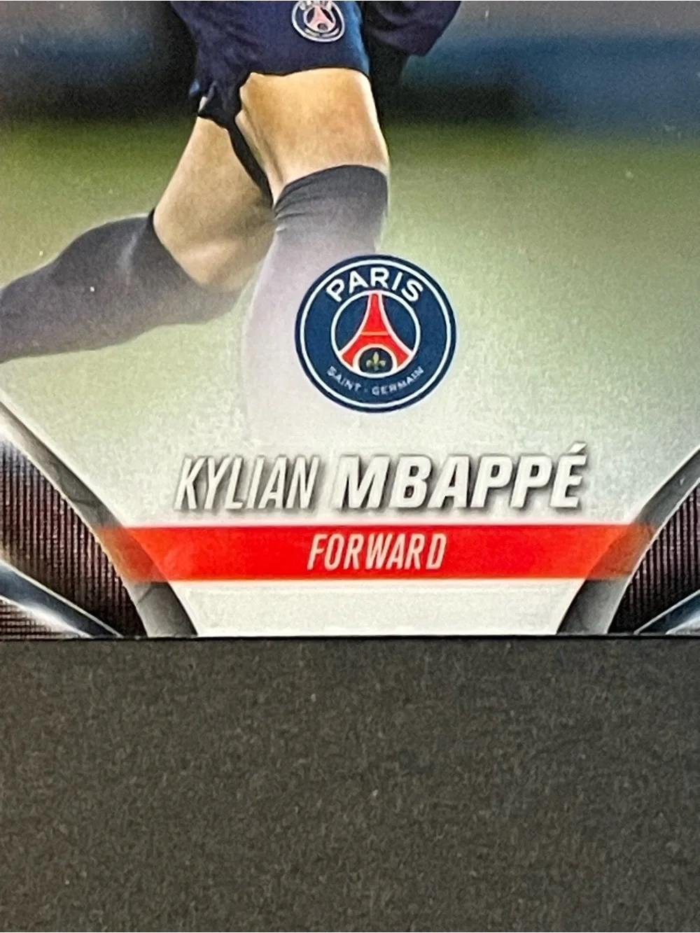 2023-24 Topps Chrome UEFA Club Competitions - Kylian Mbappe #21 - Picture 4 of 8